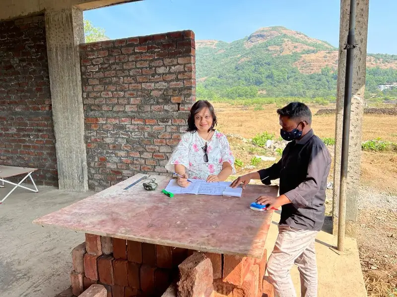 Plot and new-construction Vastu inspection with the site team