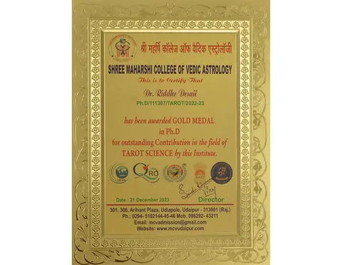 Dr. Riddhe Sshilpi – Gold Medal in Tarot Science