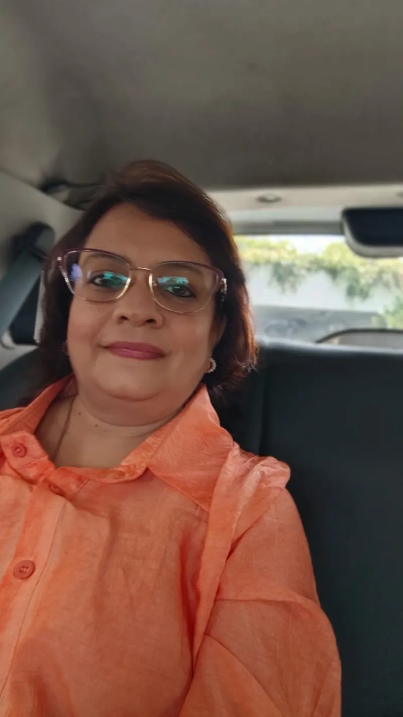 Dr. Riddhe Sshilpi on the way to a Vastu site visit in Bengaluru